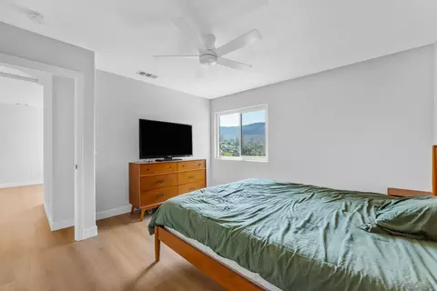 Bedroom - 250 Editha Dr, El Cajon, CA 92019 photo 5 of 7