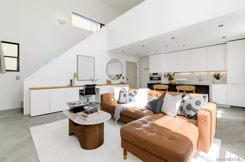 1944 State St #17, San Diego, CA 92101