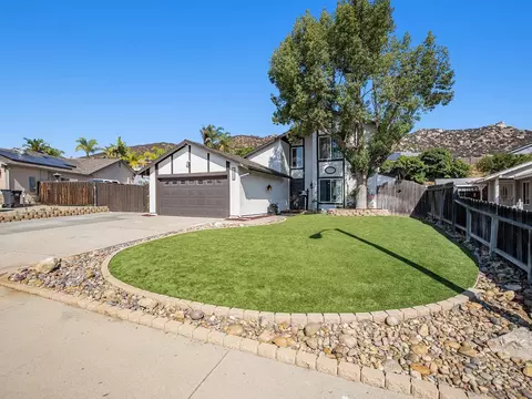 Exterior - 10410 Bosque Dr, Lakeside, CA 92040 photo 6 of 11