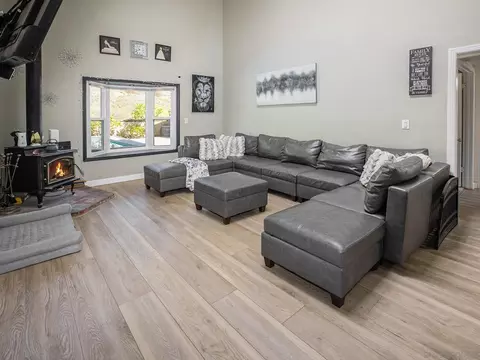 Living - 10410 Bosque Dr, Lakeside, CA 92040 photo 1 of 2