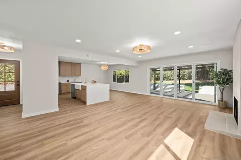 Living - 4551 Peak Ct, La Mesa, CA 91941 photo 1 of 3