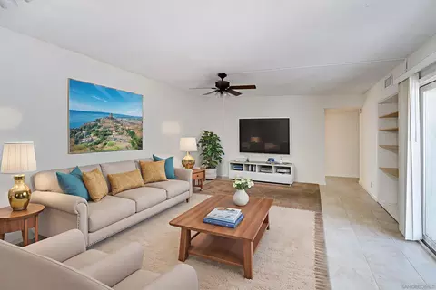 Living - 2811 Glen Canyon Cir, Spring Valley, CA 91977 photo 5 of 7