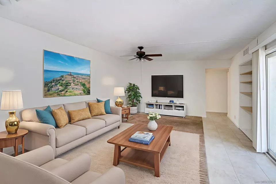 Living - 2811 Glen Canyon Cir, Spring Valley, CA 91977 photo 5 of 7