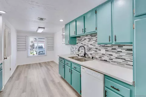 Kitchen - 2811 Glen Canyon Cir, Spring Valley, CA 91977 photo 1 of 3