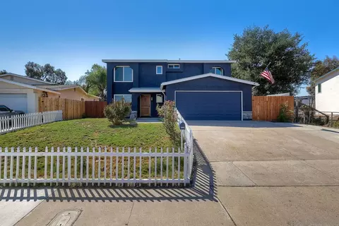 Exterior - 8339 Carlton Oaks Dr, Santee, CA 92071 photo 4 of 4