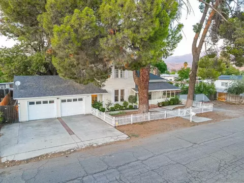 Exterior - 43978 C St, Hemet, CA 92544 photo 2 of 16