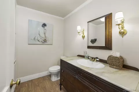 Bath - 43978 C St, Hemet, CA 92544 photo 2 of 4