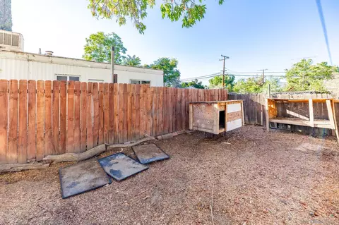 Exterior - 43978 C St, Hemet, CA 92544 photo 16 of 16
