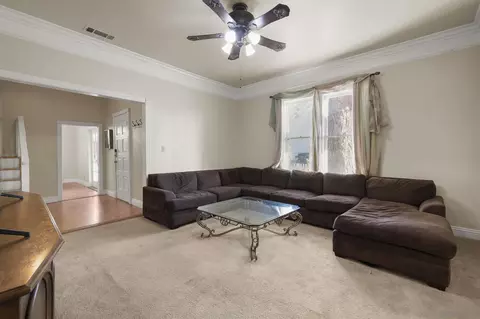 Living - 43978 C St, Hemet, CA 92544 photo 1 of 2
