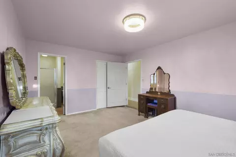 Bedroom - 43978 C St, Hemet, CA 92544 photo 2 of 6