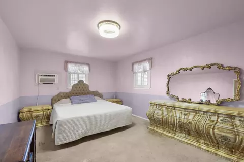 Bedroom - 43978 C St, Hemet, CA 92544 photo 1 of 6