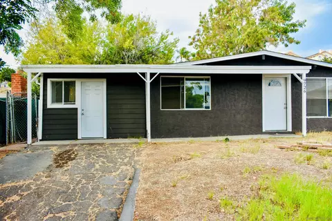 9726 Ivanho St, Spring Valley, CA 91977