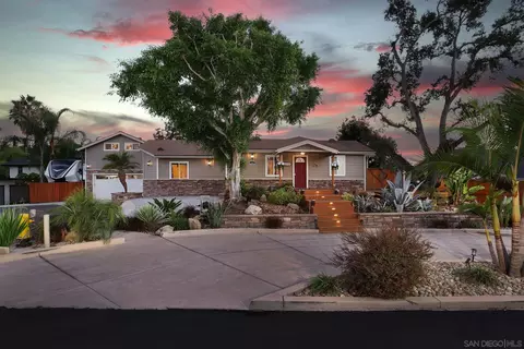 1687 Gecko Rd, Vista, CA 92083