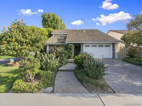 6502 La Paloma St, Carlsbad, CA 92009