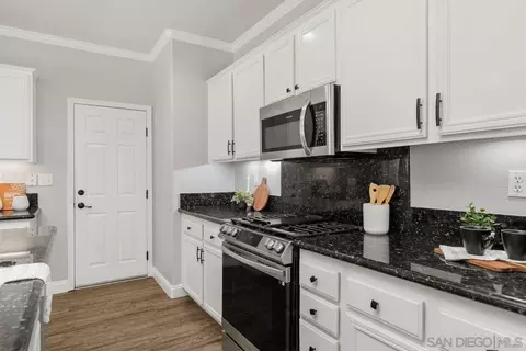 Kitchen - 590 Toota Ct, Oceanside, CA 92058 photo 2 of 3