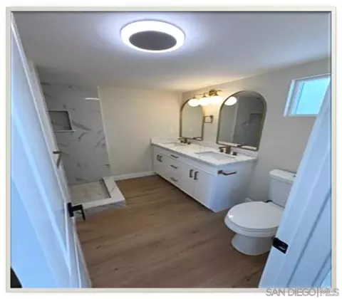 Bath - 11251 Gem Hill Ln, Lakeside, CA 92040 photo 4 of 4