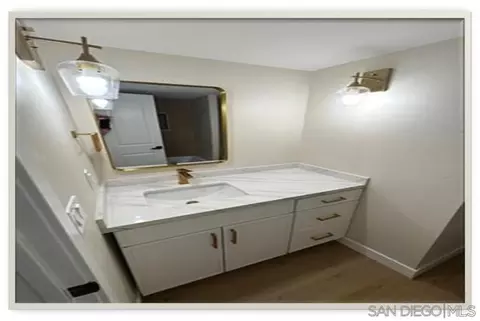 Bath - 11251 Gem Hill Ln, Lakeside, CA 92040 photo 2 of 4