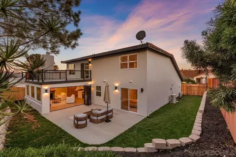 2128 Mountain Vista Dr, Encinitas, CA 92024