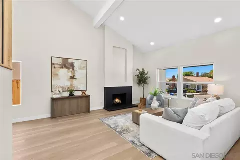2128 Mountain Vista Dr, Encinitas, CA 92024 photo 3
