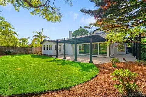 Exterior - 7212 Columbine Dr, Carlsbad, CA 92011 photo 7 of 9