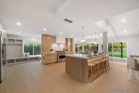 Kitchen - 7212 Columbine Dr, Carlsbad, CA 92011 photo 2 of 9