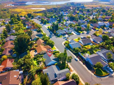 View/Area - 7212 Columbine Dr, Carlsbad, CA 92011 photo 3 of 6