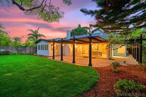 Exterior - 7212 Columbine Dr, Carlsbad, CA 92011 photo 2 of 9