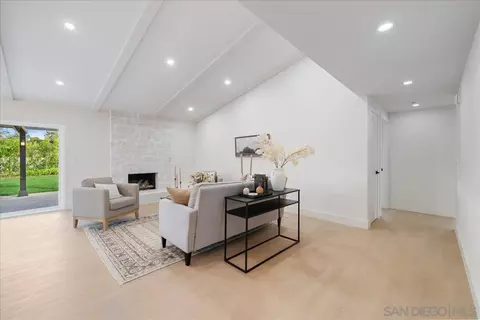 Living - 7212 Columbine Dr, Carlsbad, CA 92011 photo 2 of 4