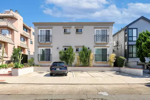 7447 Herschel, La Jolla, CA 92037