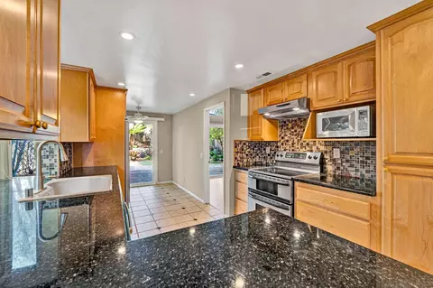 3710 Old Cobble Rd, San Diego, CA 92111