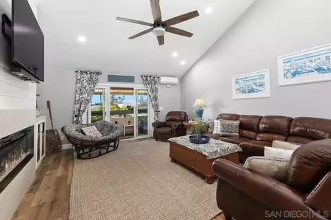 Living - 821 E Ave, Coronado, CA 92118 photo 2 of 2