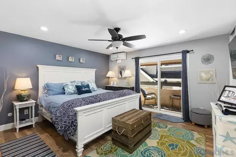 Bedroom - 821 E Ave, Coronado, CA 92118 photo 1 of 5