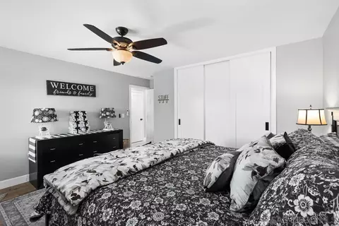 Bedroom - 821 E Ave, Coronado, CA 92118 photo 4 of 5