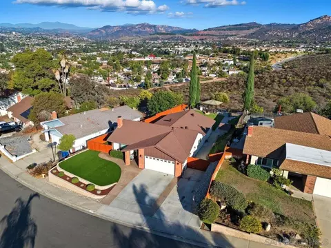 View/Area - 12431 Ridgeton Dr, Lakeside, CA 92040 photo 4 of 5