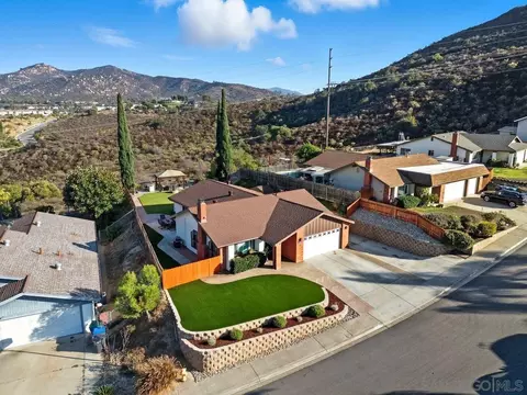 View/Area - 12431 Ridgeton Dr, Lakeside, CA 92040 photo 2 of 5