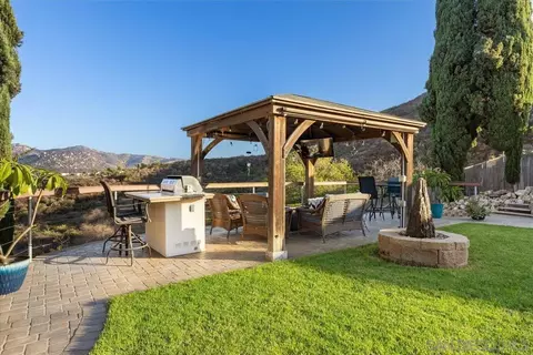 Exterior - 12431 Ridgeton Dr, Lakeside, CA 92040 photo 19 of 26