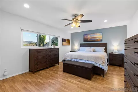 Bedroom - 12431 Ridgeton Dr, Lakeside, CA 92040 photo 1 of 5