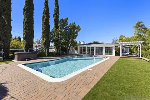 Exterior - 13430 Sagewood Dr, Poway, CA 92064 photo 5 of 16