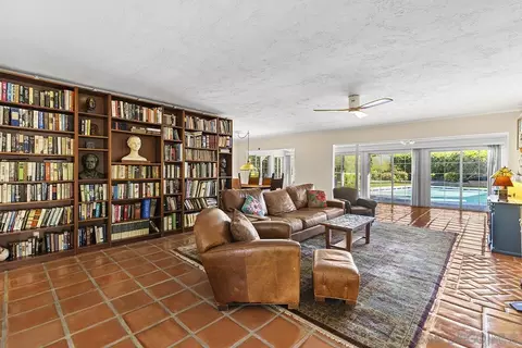 13430 Sagewood Dr, Poway, CA 92064