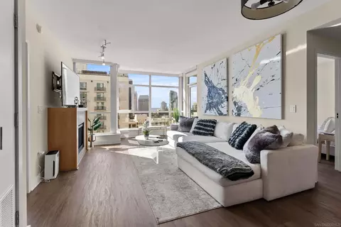 325 7th Ave #1507, San Diego, CA 92101