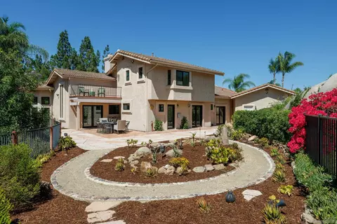 Exterior - 13121 Wild Flower Ln, Poway, CA 92064 photo 6 of 12