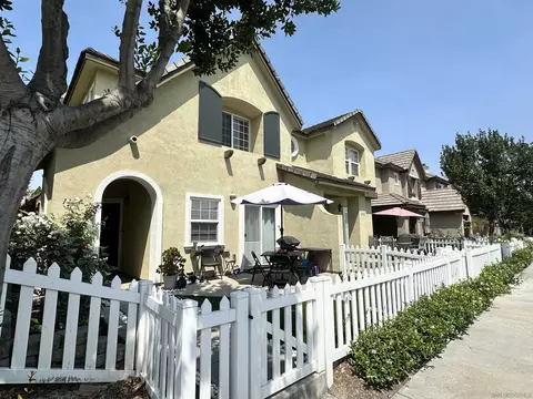 1434 Burgundy Dr, Chula Vista, CA 91913