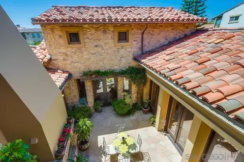 15609 Hayden Lake Pl, San Diego, CA 92127