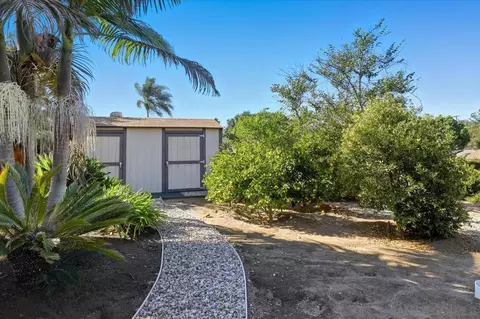 Exterior - 2927 Circle Dr, Escondido, CA 92029 photo 16 of 16