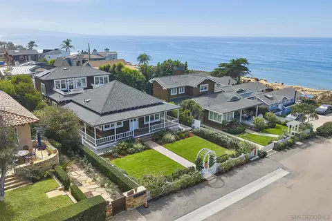 119 10th St, Del Mar, CA 92014