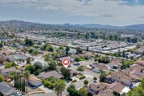 View/Area - 1730 Emogene Pl, Escondido, CA 92026 photo 14 of 16