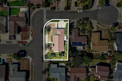 View/Area - 1730 Emogene Pl, Escondido, CA 92026 photo 15 of 16
