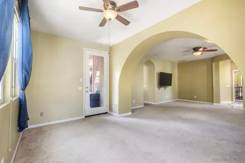 Living - 2706 Vistamonte Gln, Escondido, CA 92027 photo 8 of 8