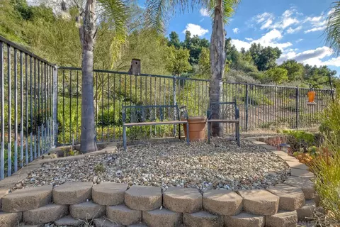 Exterior - 2706 Vistamonte Gln, Escondido, CA 92027 photo 8 of 11