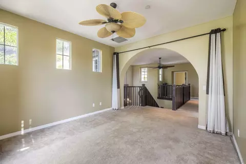 Living - 2706 Vistamonte Gln, Escondido, CA 92027 photo 5 of 8